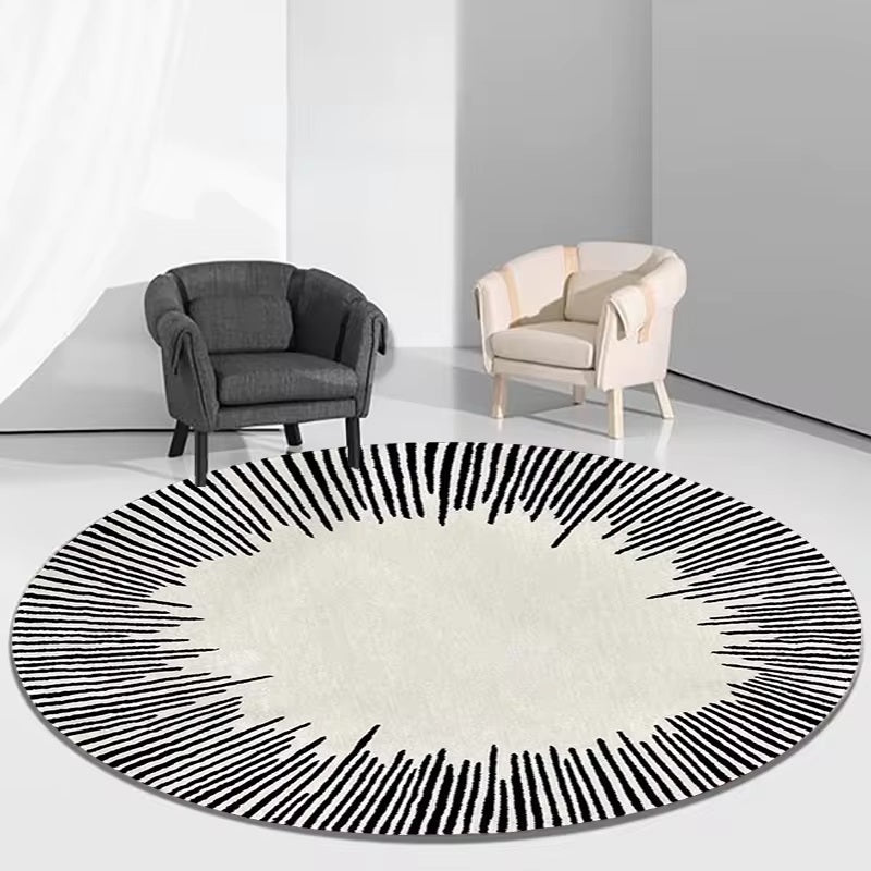 Organic Round Decorative Rug – Skadi