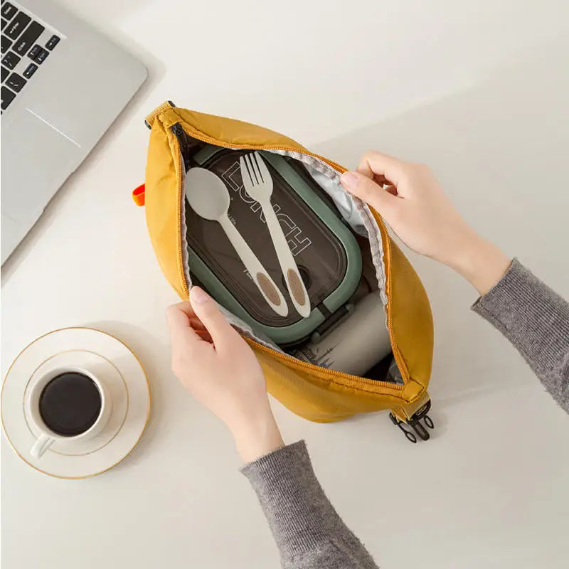 Insulated Lunch Bag – Compact, Practical & Keeps Food Fresh