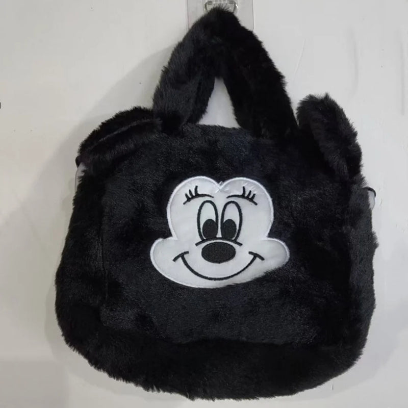 Sanrio Cartoon Crossbody Bag – Cute, Soft & Compact Travel Handbag