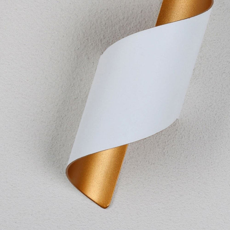 Luminária Arandela de Parede Potenza Bronze Impermeável Conceito