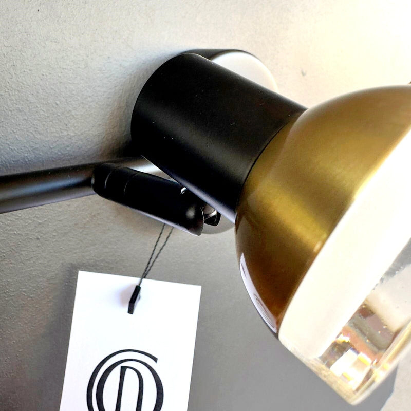 Luminária Articulada Trilho Montana (3 holofotes) Arandela 0039 Conceito Preto Luz Fria