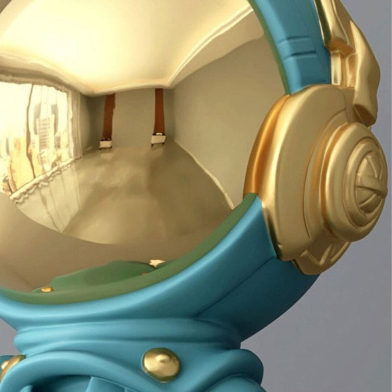 Modern Creative Astronaut Sculpture – 13.7in
