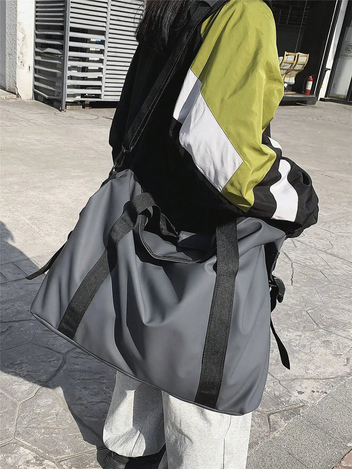 Large Travel Duffel Bag – Lightweight, Spacious & Versatile