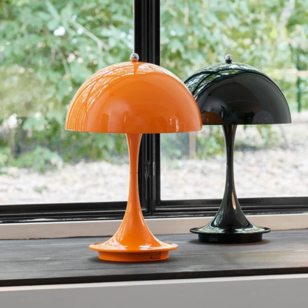 Vintage Urban Chic Touch Table Lamp