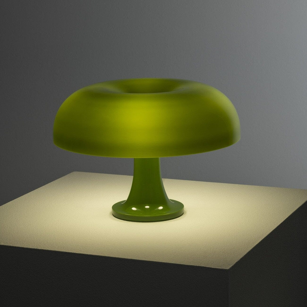 Linea Mushroom LED Table Lamp – 10 Brightness Levels