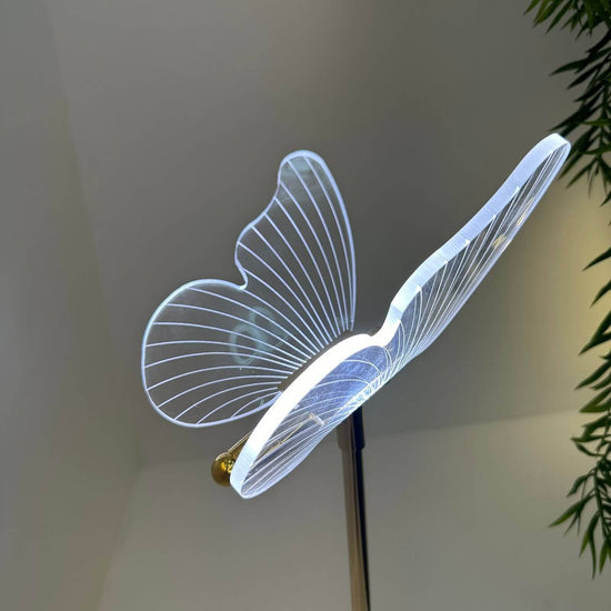 Luminária Abajur de Mesa - Butterfly Abajur - 0001 Conceito 