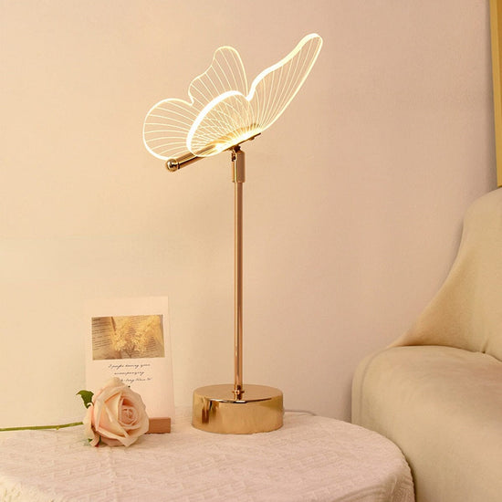Luminária de Mesa Butterfly Conceito 