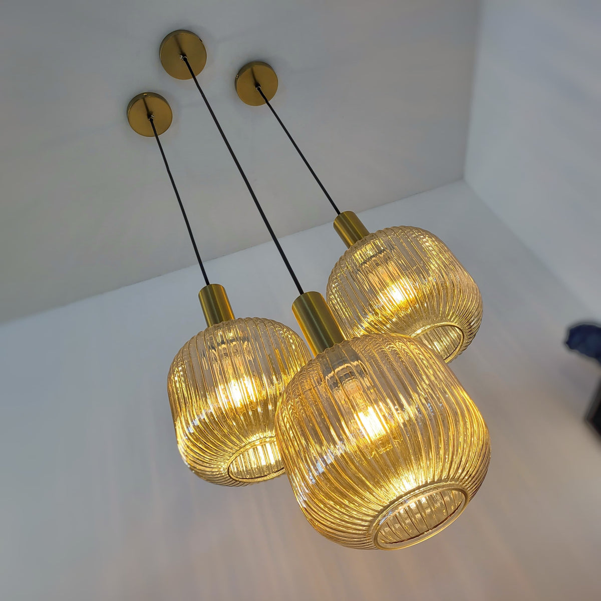 Retro Amber Glass Luxury Pendant Light