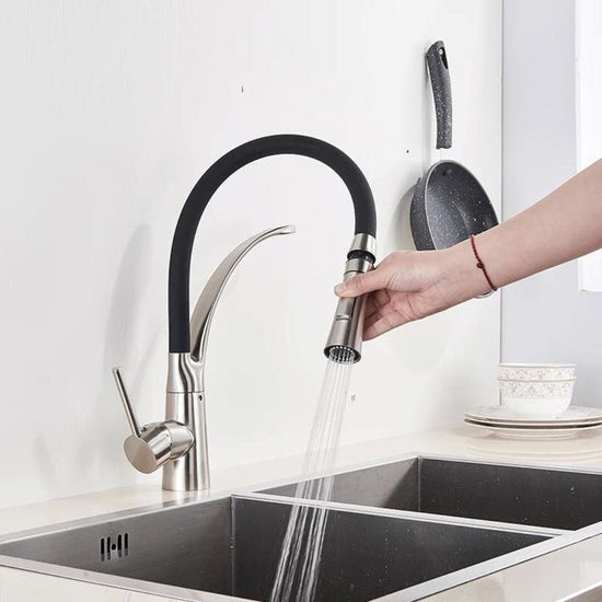 Torneira Móvel Chrome Pull Down ### Conceito 